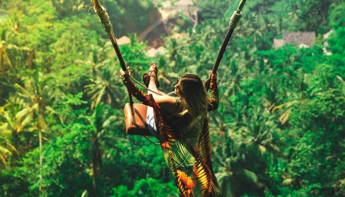 christopher-alvarenga-IibRZfGCM10-unsplash